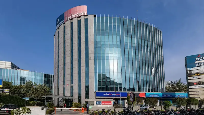 Office for rent on Golf Course Road, Gurgaon